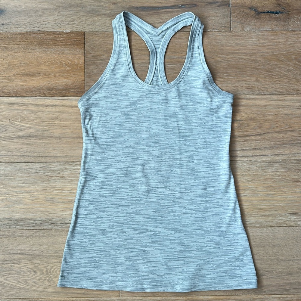Lululemon tank top